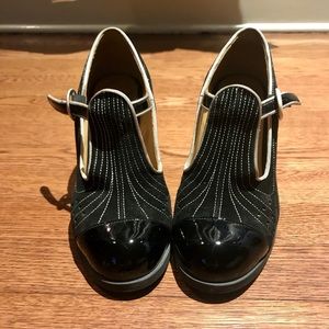 Fluevog The Attic Tova size 6.5